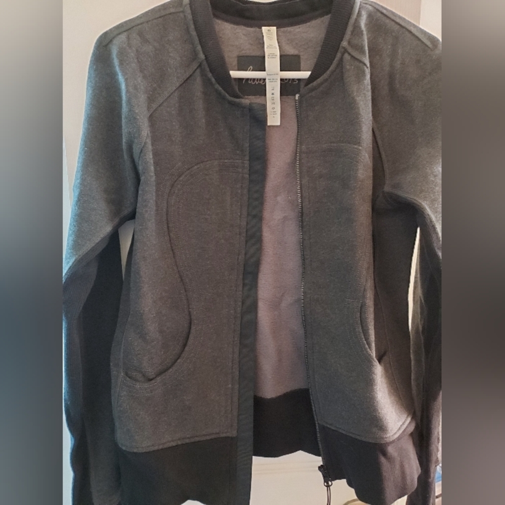 Lululemon Dark Gray Jacket